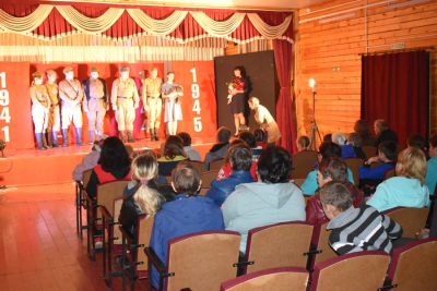 Завершились гастроли театра в Шелопугинском районе