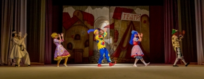 Спектакли забайкальского драмтеатра в Улан-Удэ пользуются успехом у улан-удэнцев